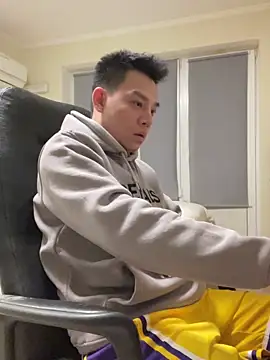 latava online show from 11-28-25, 04:20