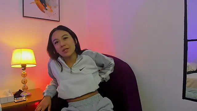 Lalitaswwet online show from 11-19-25, 12:05