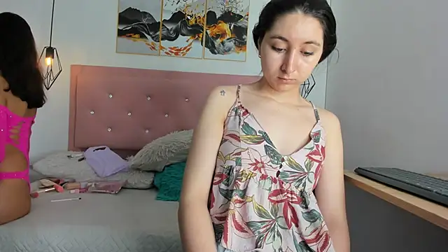 kiara and christy online show from 11-10-25, 12:26