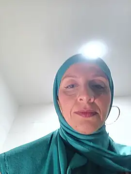 Snapshot of Aafsha_ chatting on 07-05-26, 12:12 Aafsha online show from 07-05-26, 12:12