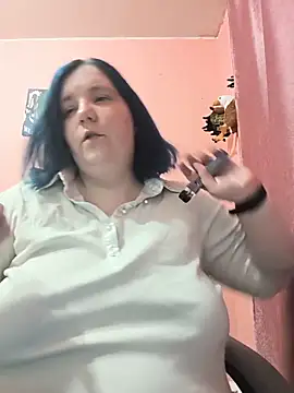  alexandra ray  online show from 05-10-26, 12:21