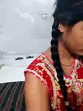 Snapshot of Saniya_Doll chatting on 11-04-25, 02:05 Saniya Doll online show from 11-04-25, 02:05