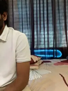 Snapshot of vickyandtania chatting on 12-15-25, 08:07 vickyandtania online show from 12-15-25, 08:07