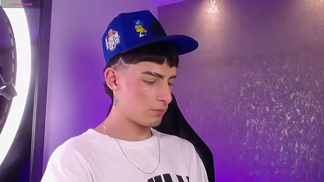 MateoMitchell online show from 04-20-26, 10:33