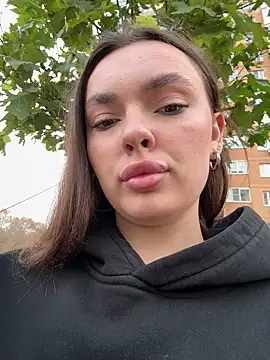 JenniferLouns online show from 11-12-25, 11:21