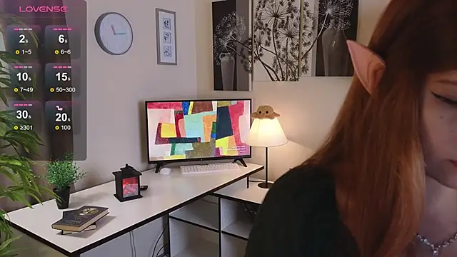 Eileen Burton online show from 12-18-25, 06:14