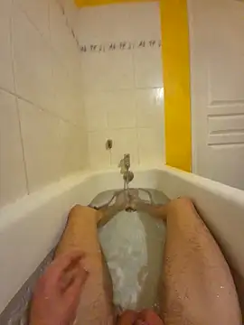 Snapshot of lovefeet84 chatting on 11-06-25, 05:47 lovefeet84 online show from 11-06-25, 05:47