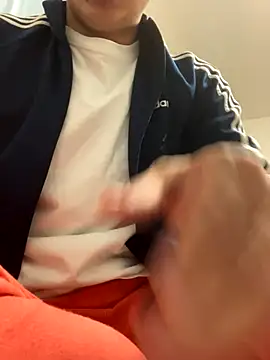 aooya online show from 10-04-25, 03:10