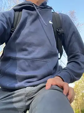 Snapshot of quinten_bel chatting on 02-26-26, 02:49 quinten bel online show from 02-26-26, 02:49