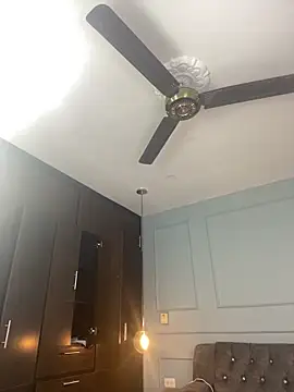 Rose monroee online show from 01-14-26, 07:41