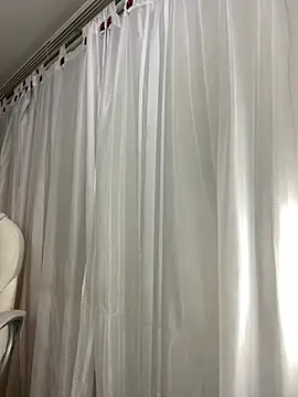 Rose monroee online show from 03-26-26, 07:52