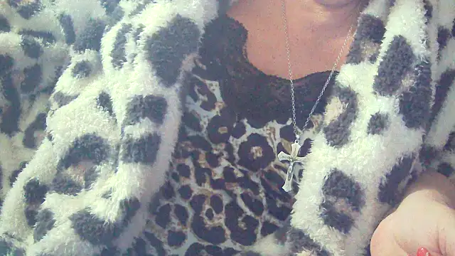 Playful MILF Demi online show from 02-14-26, 11:07