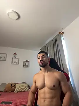 Ezzio Scolaro online show from 11-07-25, 11:21