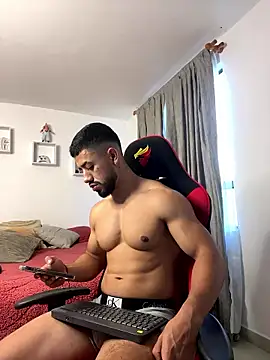 Ezzio Scolaro online show from 01-07-26, 11:56