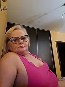 NieMaJazdyBezGwiazdy7883 online show from 11-19-25, 05:13