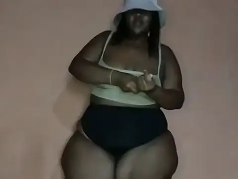 Snapshot of BigBootyBitch96 chatting on 03-13-26, 10:33 BigBootyBitch96 online show from 03-13-26, 10:33