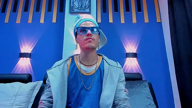 imsammytop online show from 10-30-25, 11:11