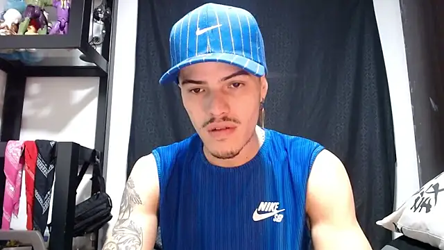 imsammytop online show from 11-12-25, 10:48