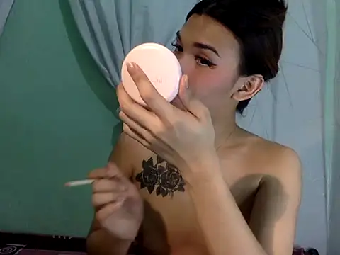 Yourdreamgoddess online show from 07-22-26, 09:50