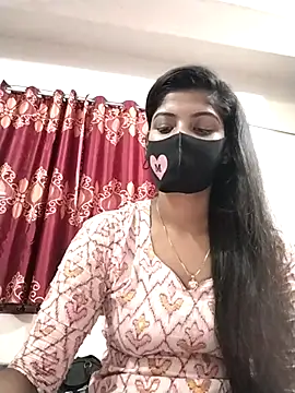 Queen-Any online show from 11-14-25, 08:40