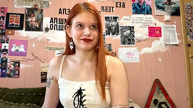 DollyPolly online show from 10-10-25, 08:24