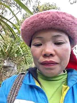 miomio-12 online show from 12-01-25, 12:59