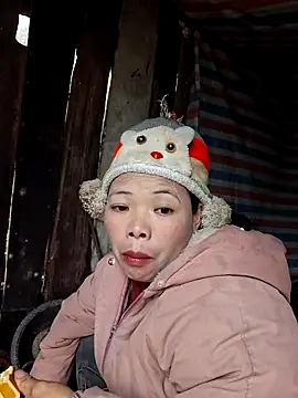 miomio-12 online show from 01-07-26, 12:46