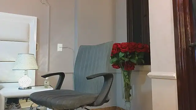 DereckWolf  online show from 10-11-25, 11:20