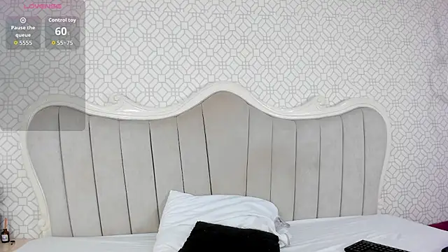 MarcelaCortes online show from 04-07-26, 09:48