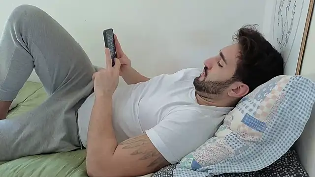 Al3xox02 online show from 02-17-26, 12:01