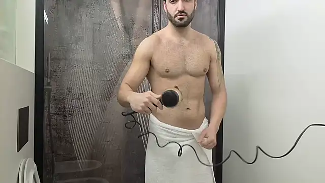 Al3xox02 online show from 03-06-26, 10:34