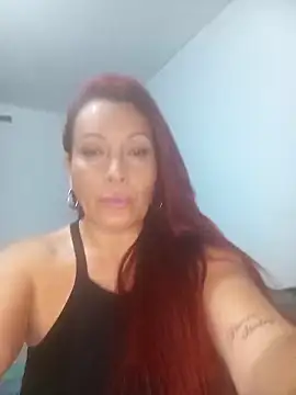Fiery Red online show from 10-09-25, 01:14