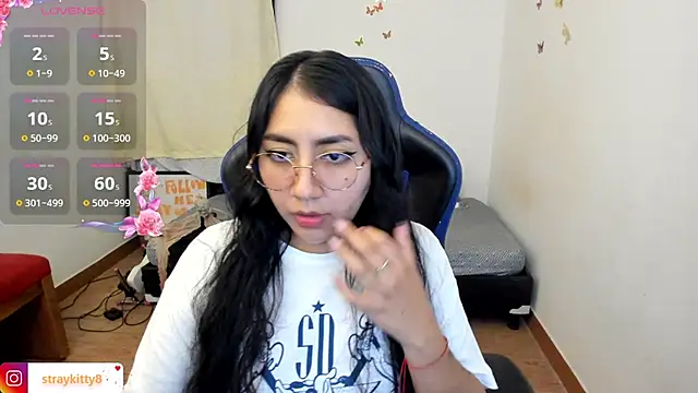 LoveLyy- online show from 12-02-25, 09:10