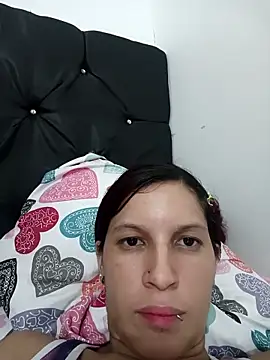 Mariana08andDiego online show from 11-20-25, 01:28