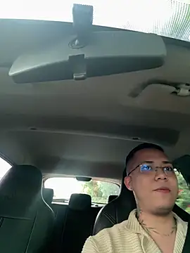 Snapshot of LiamColby_ chatting on 02-22-26, 05:44 LiamColby online show from 02-22-26, 05:44