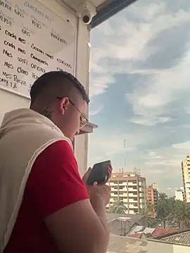 Snapshot of LiamColby_ chatting on 02-25-26, 07:45 LiamColby online show from 02-25-26, 07:45