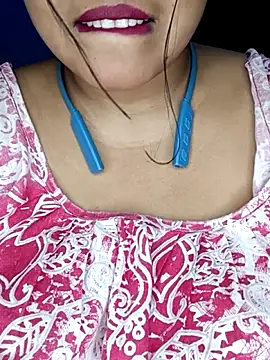 Snapshot of Shiyalsen chatting on 11-20-25, 05:56 Shiyalsen online show from 11-20-25, 05:56