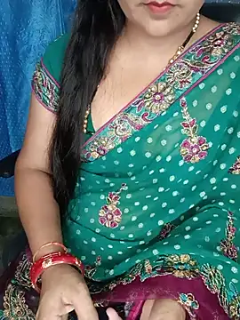 Snapshot of Rashmi_011 chatting on 06-08-26, 08:58 Rashmi 011 online show from 06-08-26, 08:58