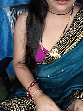 Snapshot of Rashmi_011 chatting on 06-26-26, 12:26 Rashmi 011 online show from 06-26-26, 12:26