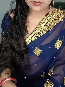 Snapshot of Rashmi_011 chatting on 07-28-26, 12:40 Rashmi 011 online show from 07-28-26, 12:40