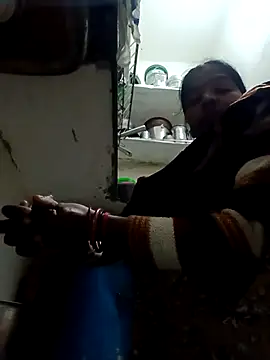 Snapshot of Sapnahot34 chatting on 01-12-26, 02:50 Sapnahot34 online show from 01-12-26, 02:50