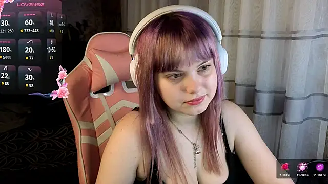 KristiBloom online show from 03-12-26, 01:12