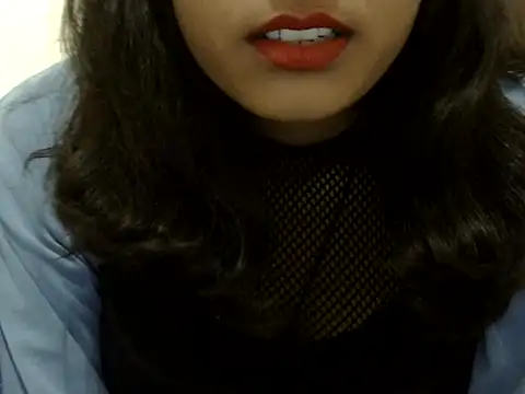 Snapshot of SEXY_RIYA02 chatting on 11-12-25, 07:24 SEXY RIYA02 online show from 11-12-25, 07:24