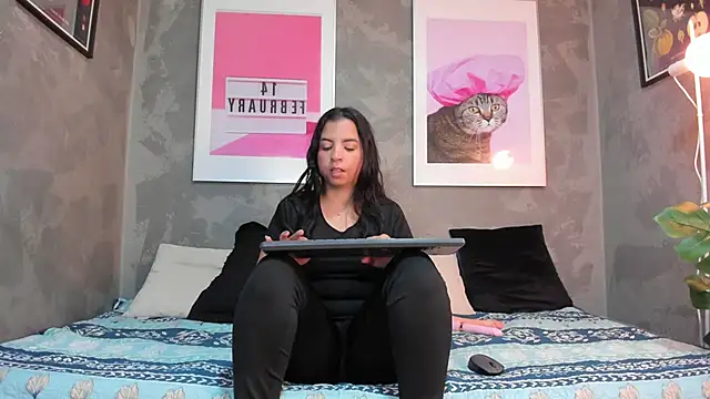 MiaNyxara dh online show from 10-27-25, 10:03