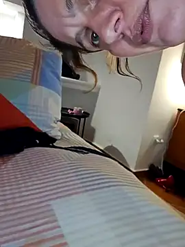 Snapshot of xcrazzycat chatting on 03-05-26, 09:44 xcrazzycat online show from 03-05-26, 09:44