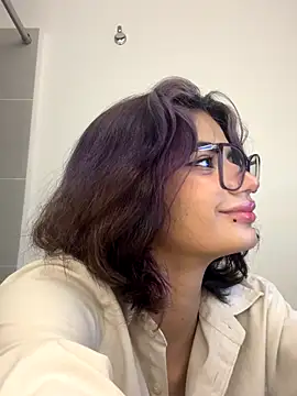 sukulaurens online show from 10-09-25, 07:34