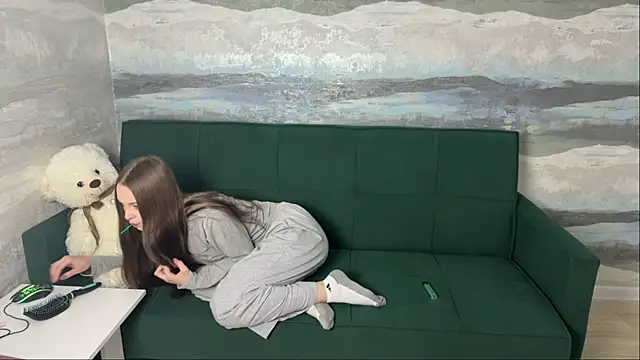 SunnySprinkle online show from 10-16-25, 12:39