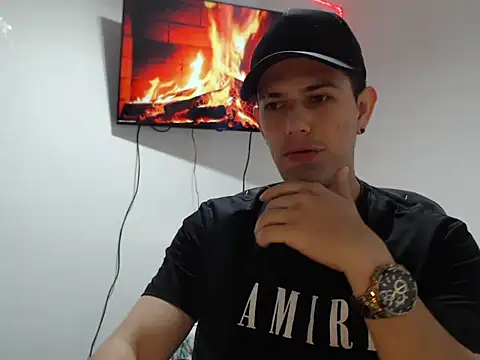 Mylo smit online show from 10-13-25, 04:29