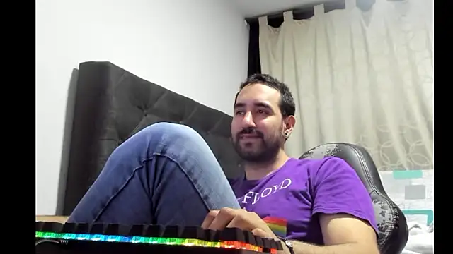 coolfriki online show from 03-11-26, 01:55