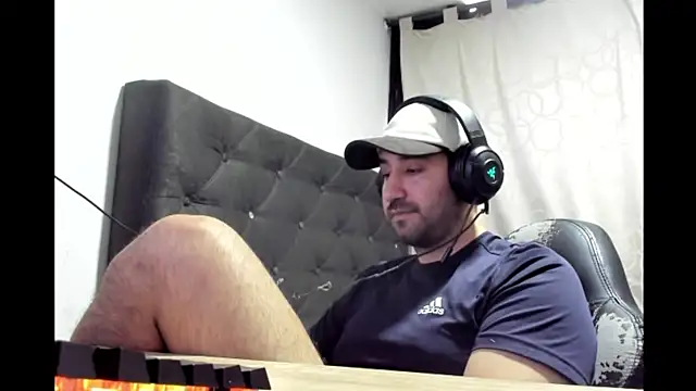 coolfriki online show from 04-04-26, 04:15